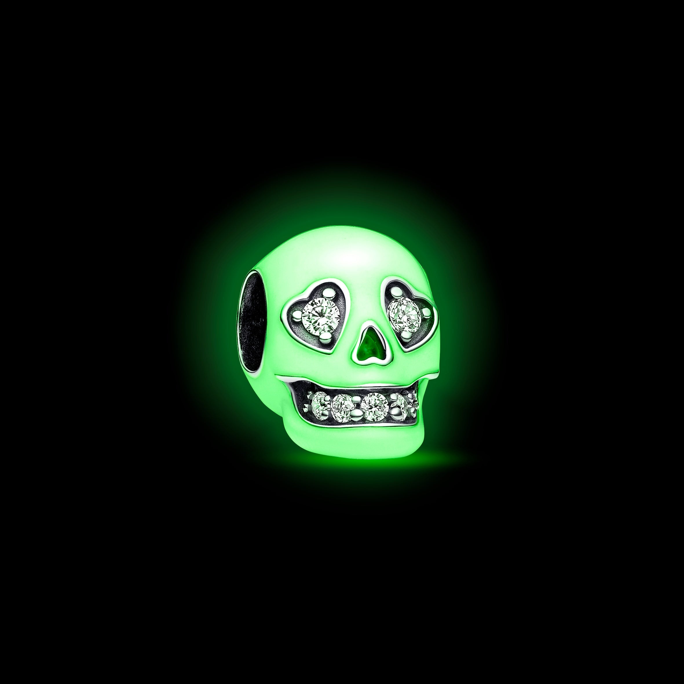 Pandora Glow-in-the-Dark Sparkling Skull Charm