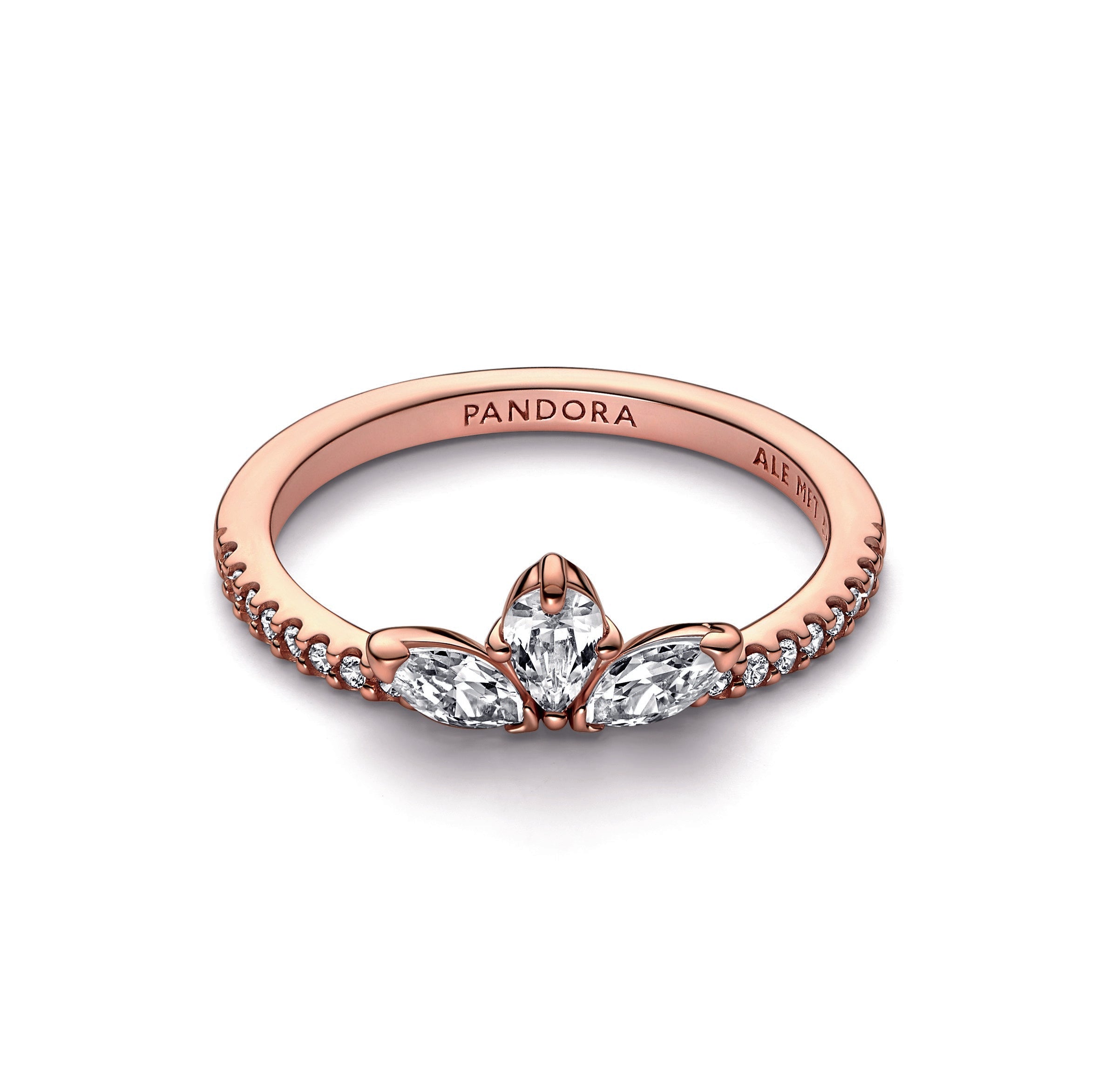 Pandora Sparkling Herbarium Cluster Ring