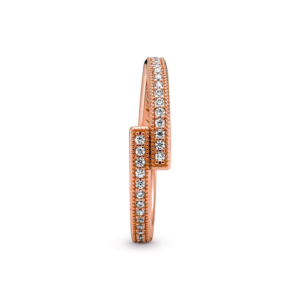 Pandora Sparkling Overlapping Ring