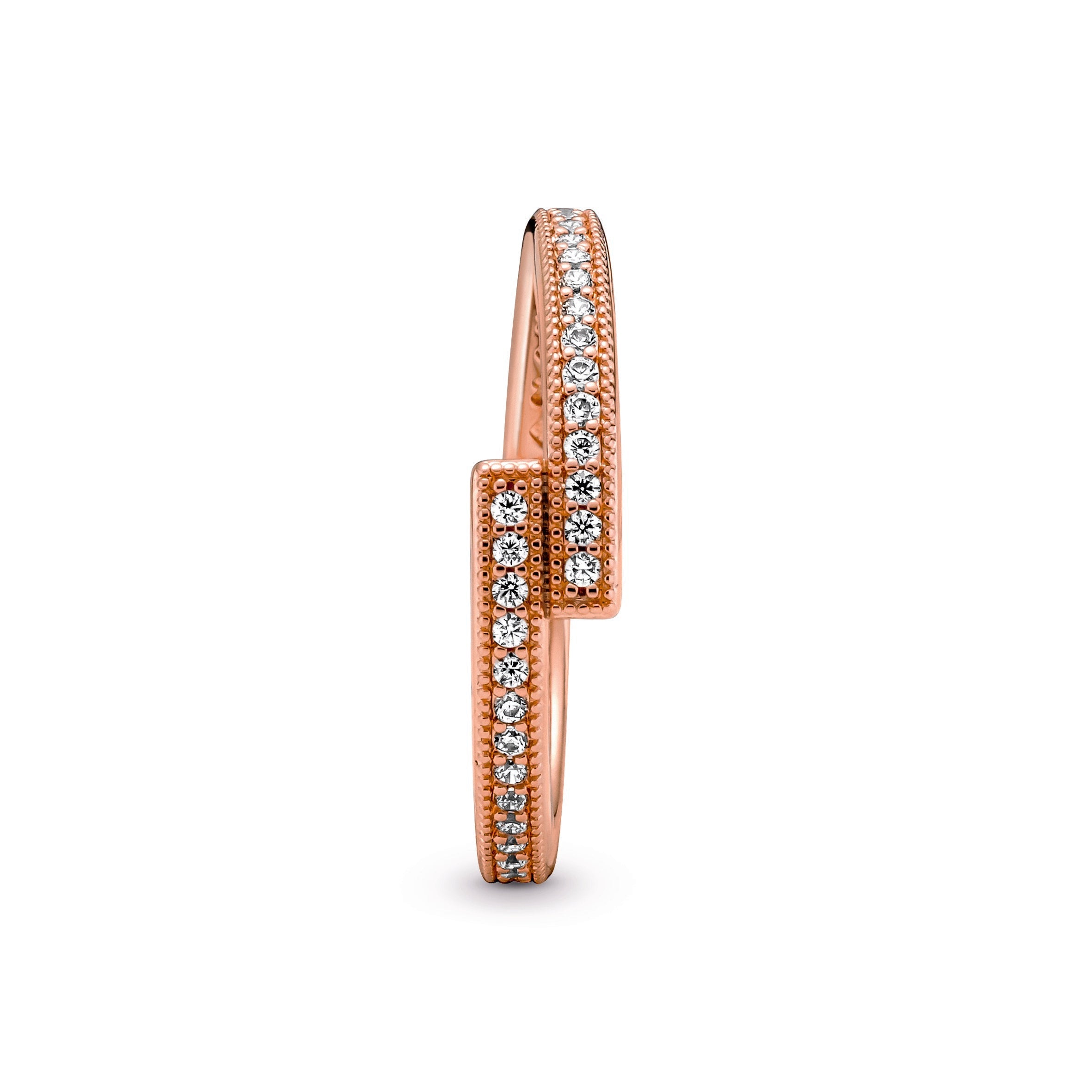 Pandora Sparkling Overlapping Ring