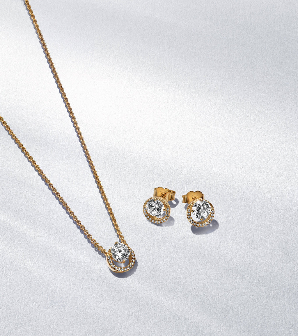 Pandora Round Halo 14K Gold-Plated Necklace & Earring Gift Set