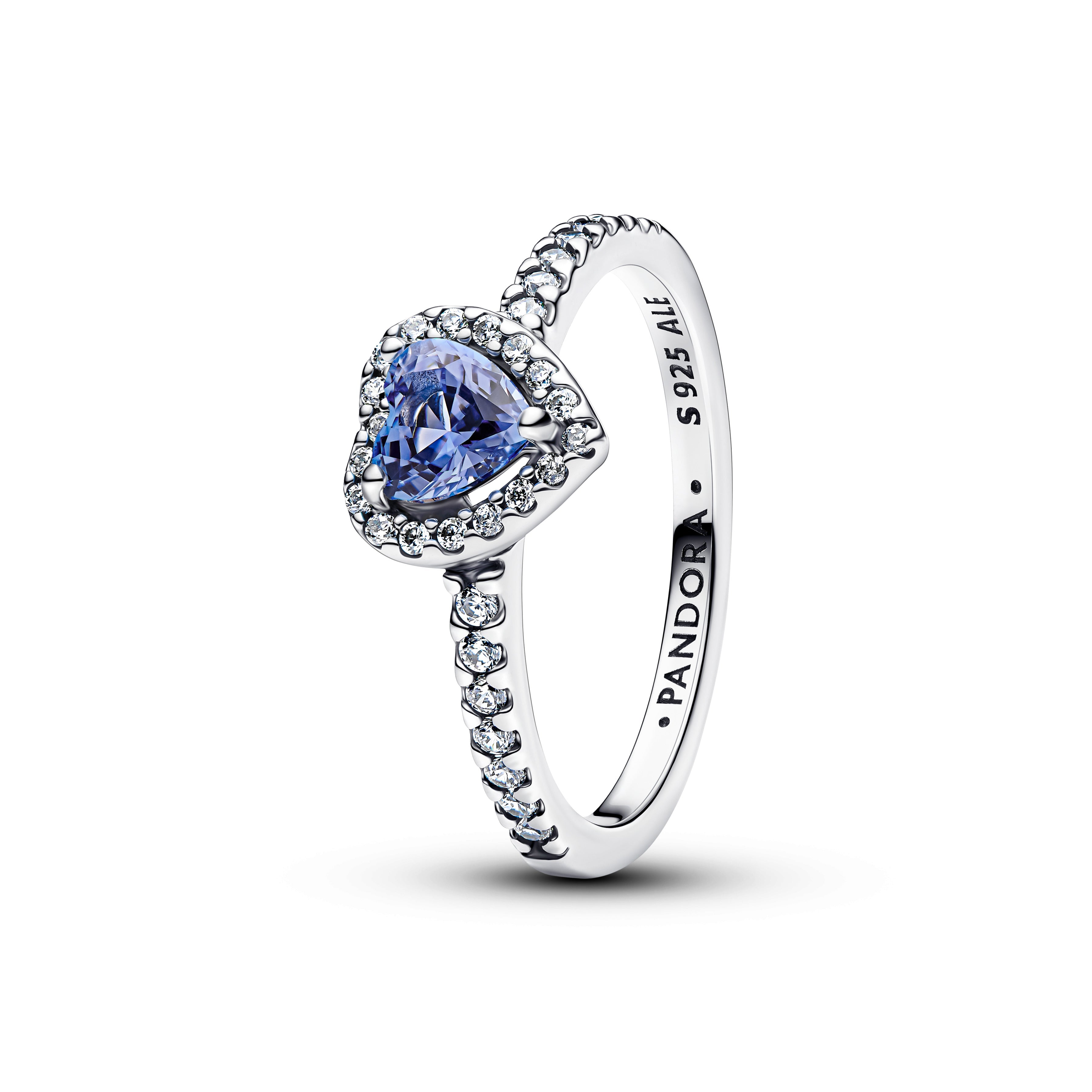 Pandora Sparkling Elevated Heart Ring