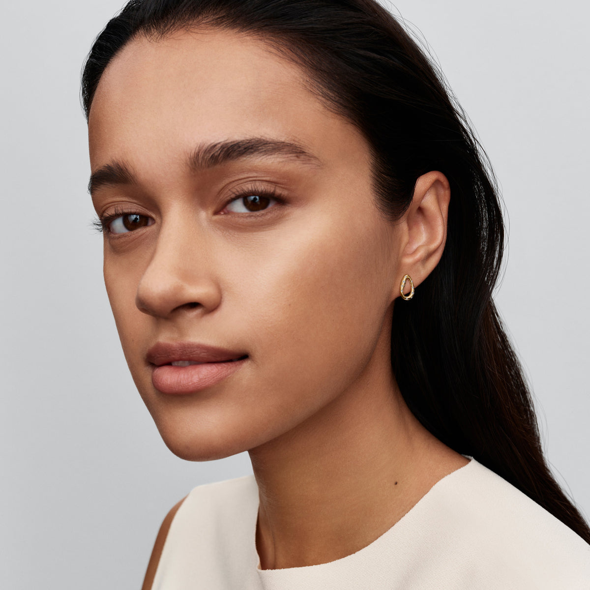 Pandora Organically Shaped Stone-Set Oval Stud Earrings